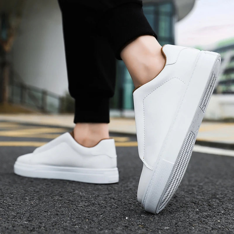 St. James – Elegante en Comfortabele Herensneaker-Wit